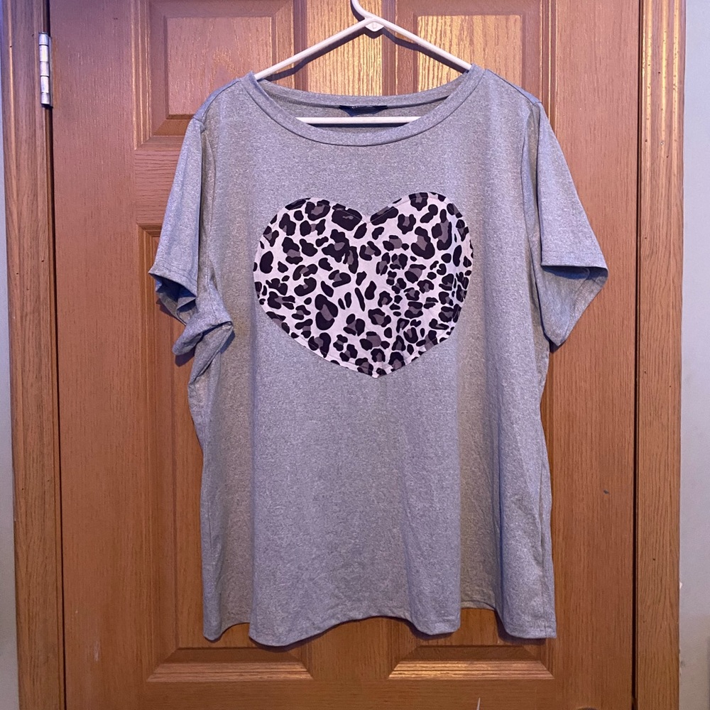 Cheetah print heart tshirt